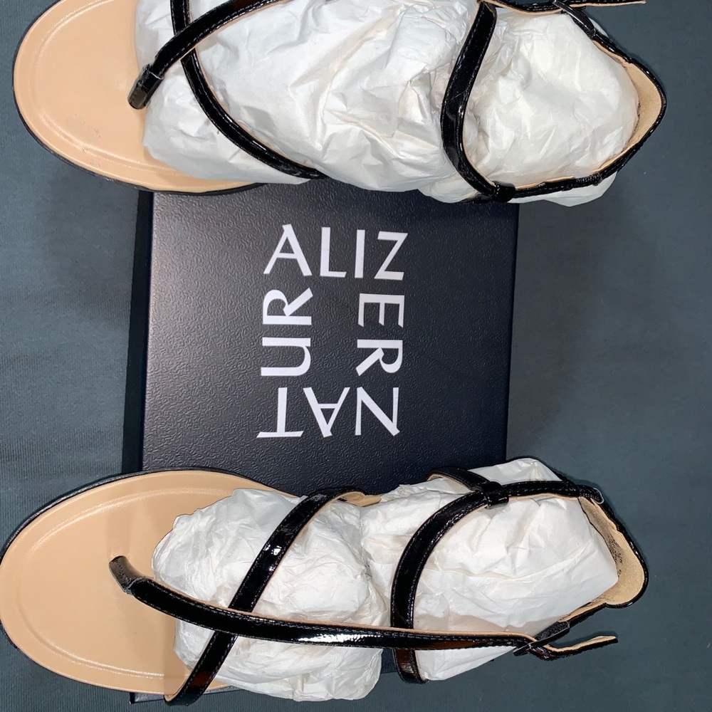 Naturalizer tinsley black sandal